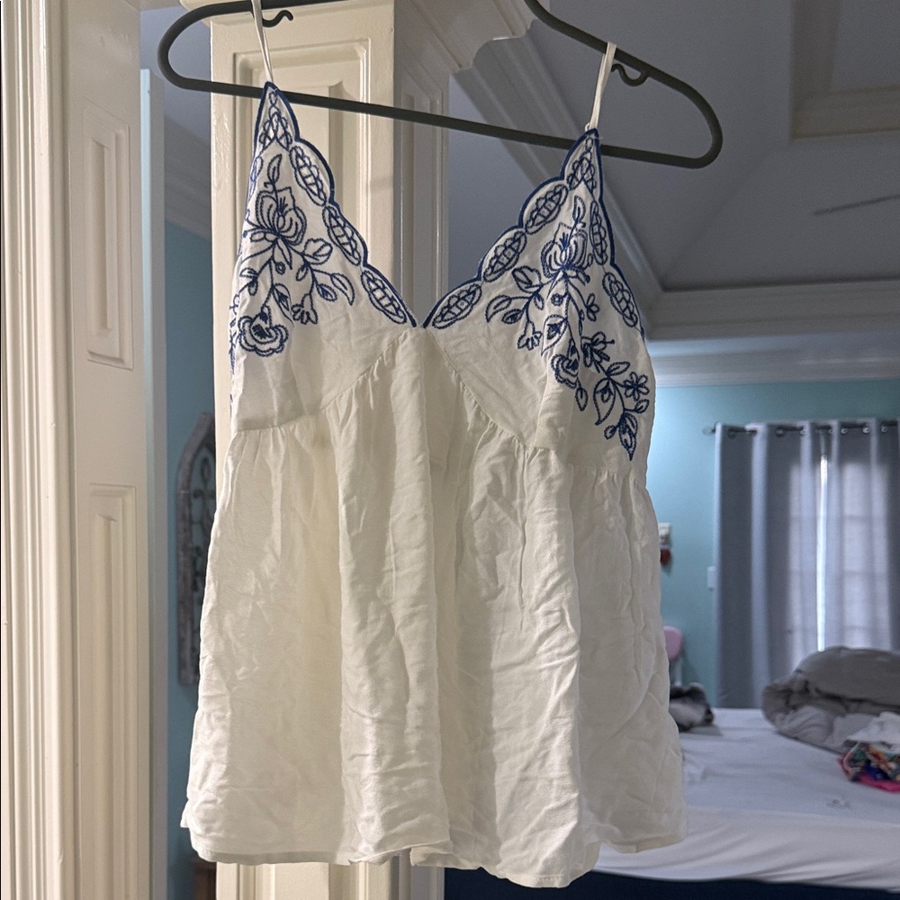 NWOT Love on a Hanger White Camisole with Blue Embroidery
